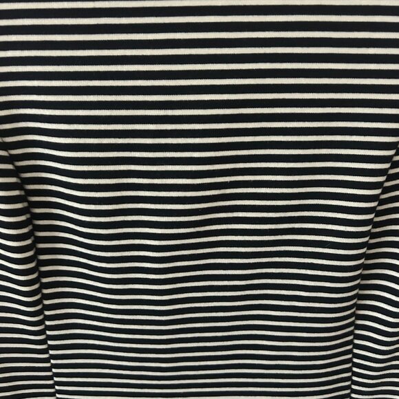 GAP Navy Stripe Ponte Dress Women’s Size 8 Cap Sleeve Casual Classic - Picture 4 of 5